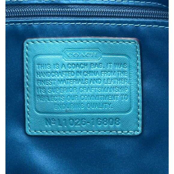 Coach Kristin Leather Hobo Bag | Style No. 16808 | Green Shoulder Purse - Picture 6 of 10